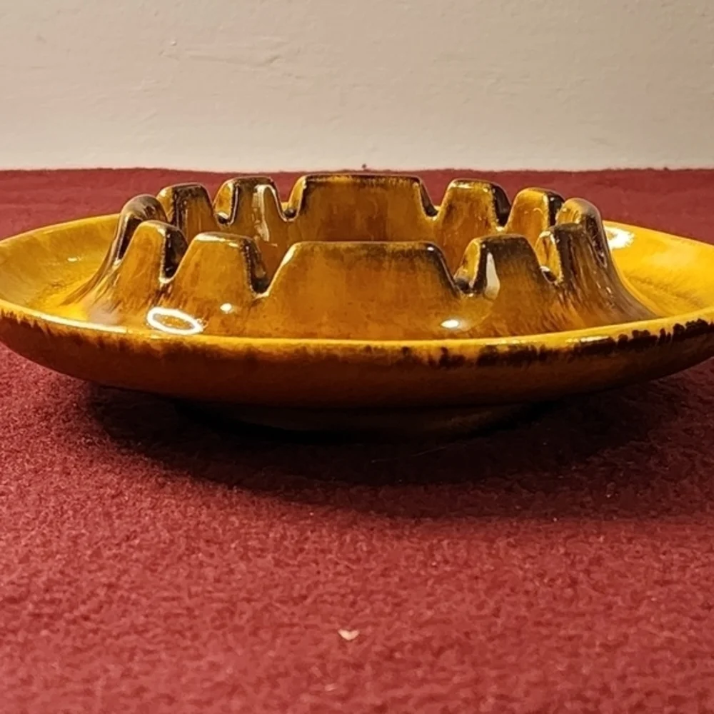 Vintage Haeger Ceramic Ashtray Brown/Yellow/Black Made In USA #2009‎